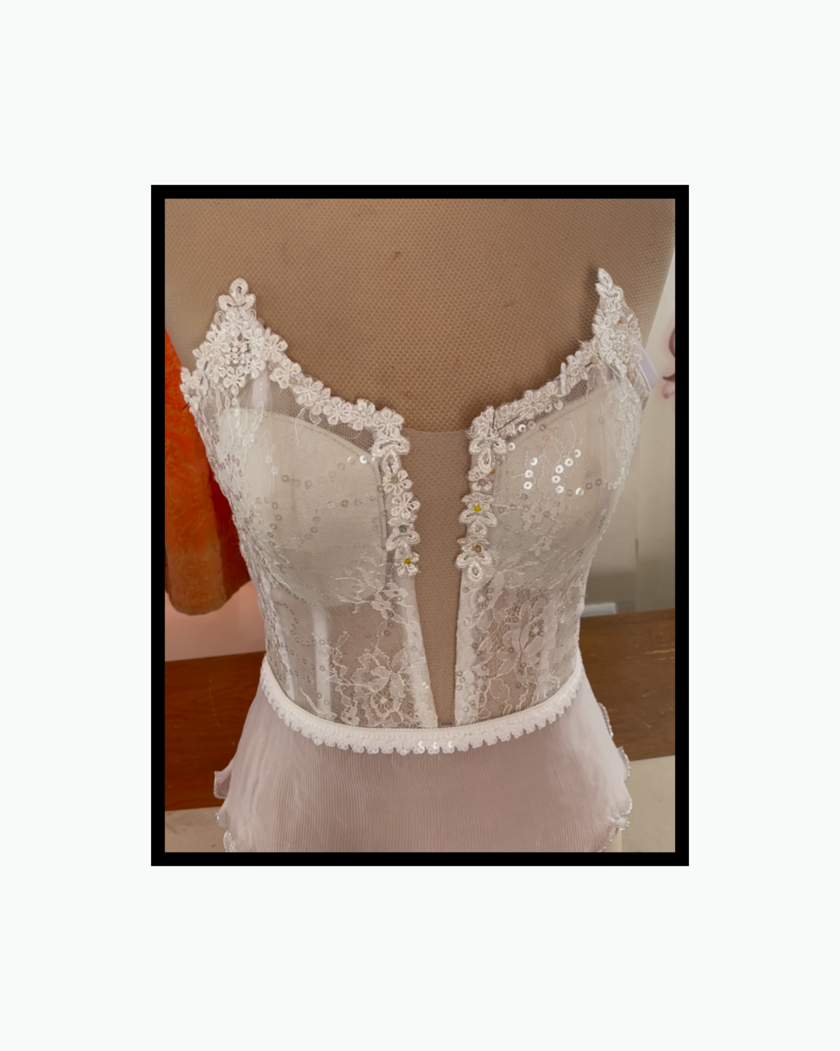 زیر ساز ۹۰درصد از لباسهای عروس